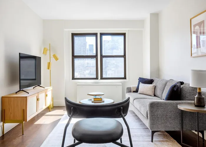 Ues 1Br W Doorman Elevator Gym Nr Park Nyc-565
